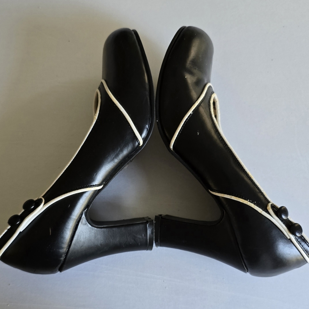 Elegant Black Women's Heels - Picture 5 of 12